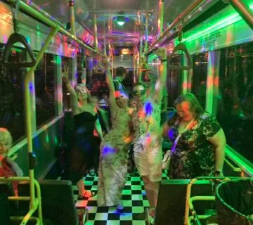 PARTY BUS 28 360x320